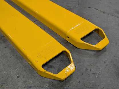 Vestil Heavy Duty Steel Fork Extensions 6 In. x 72 In. 4000 lb. Capacity FE-6-72