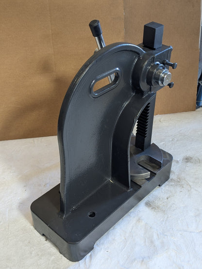 Single Leverage Manual Arbor Press 2 Ton Pressure 14" Stroke 1-5/8" Ra