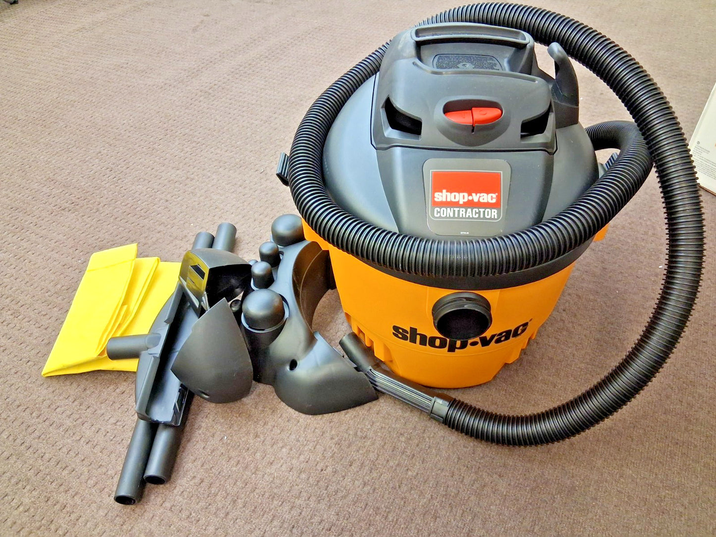 Shop.Vac Wet Dry Vacuum 8.4 A 6 Gal Tank 6 HP Rating 120 VAC Poly Pro 9653610