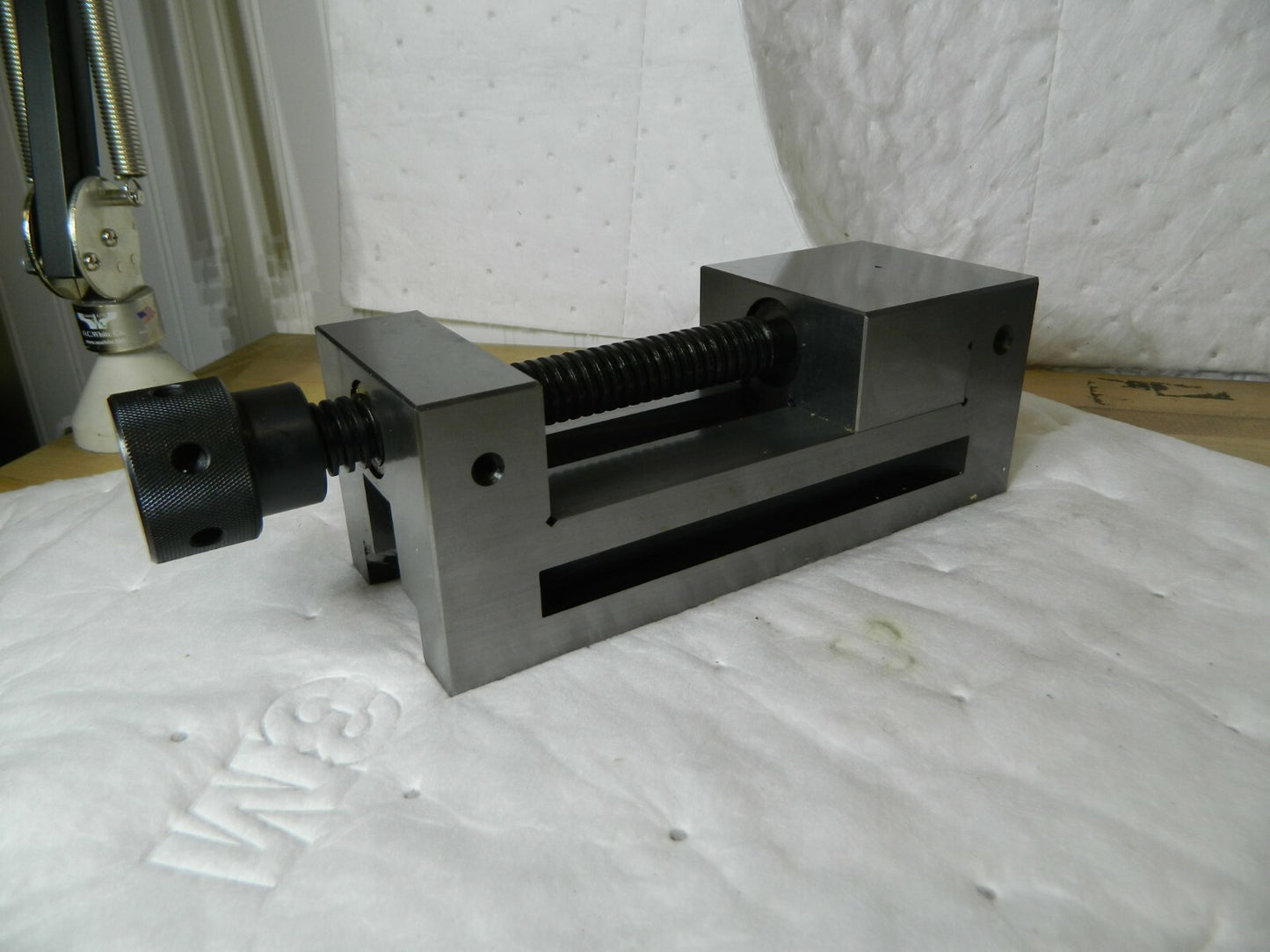 Interstate Toolmaker's Vise 3-7/8" W 4-3/4" Opening Cap. 1-9/16&q