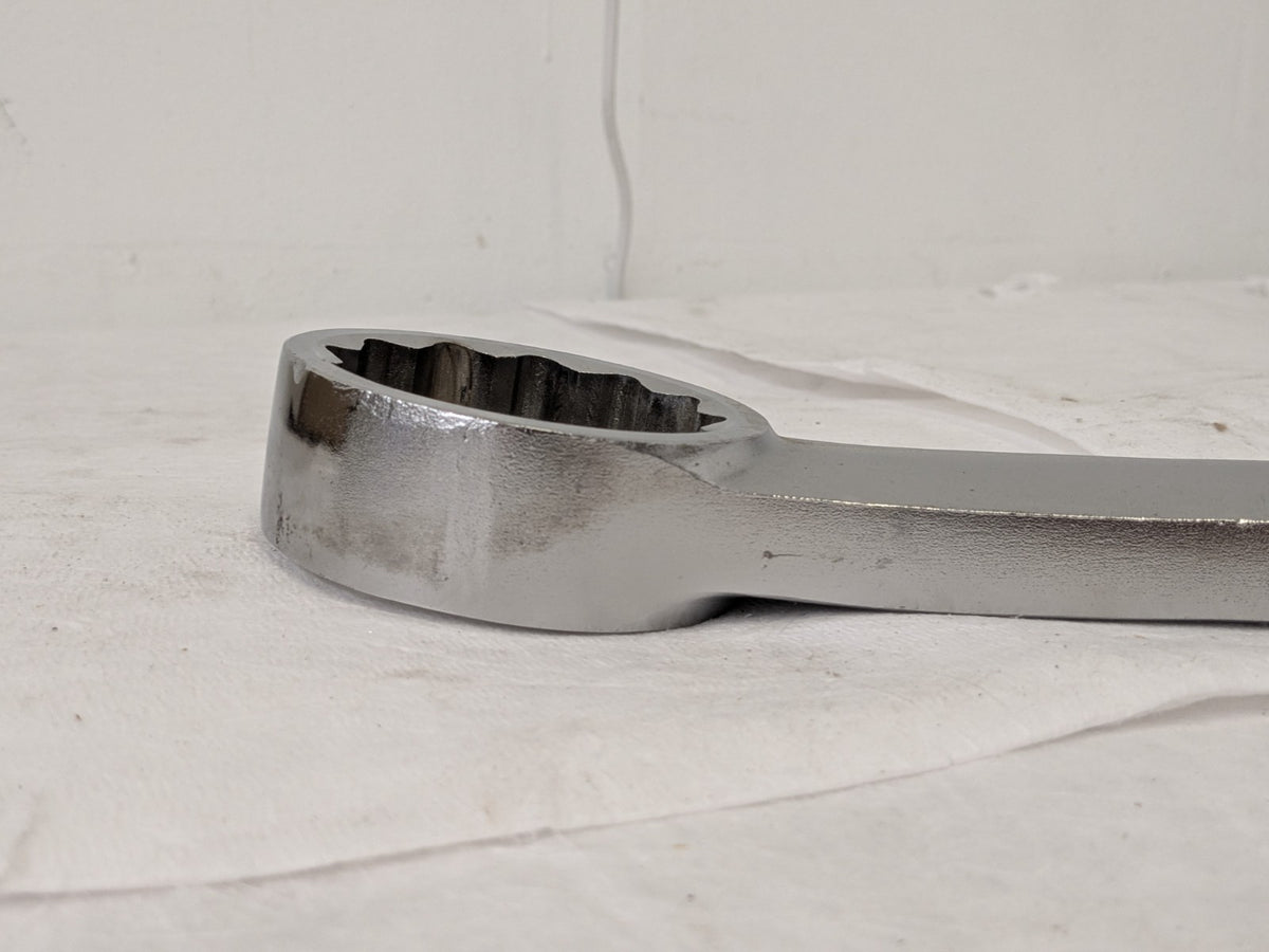 Williams 2-1/2" Combination Wrench 12-Point 29-15/16" OAL Satin Chrome