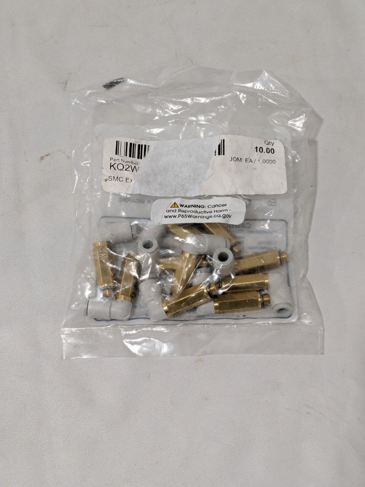 SMC Push-to-Connect Extended Elbow: M5x0.8, 4 mm Tube OD Qty 10 KQ2W04-M5A