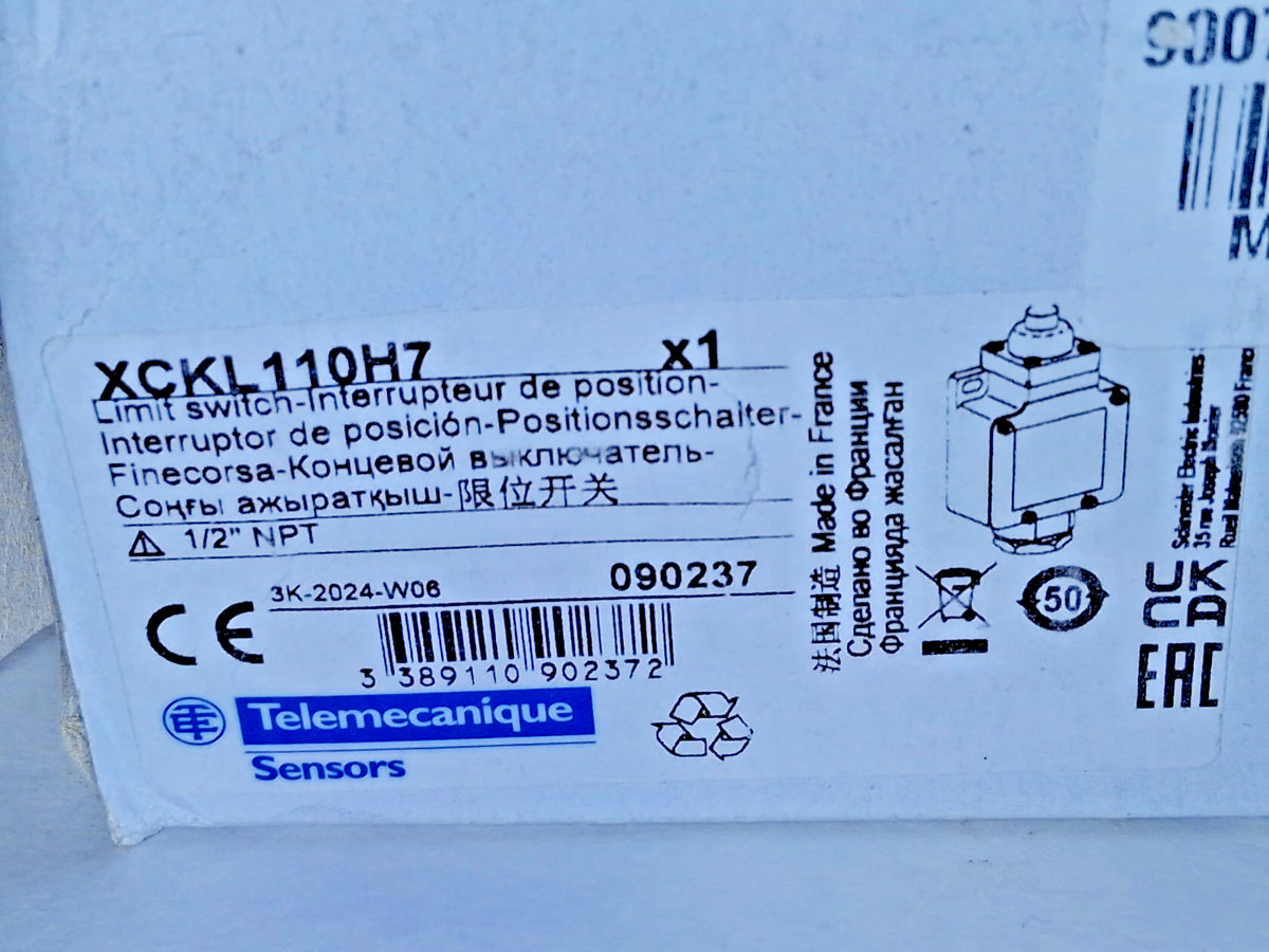 Telemecanique Sensors Limit Switch SPDT NC End Plunger XCKL110H7