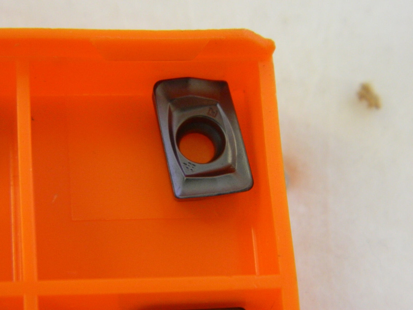 HERTEL APHT100308SR P30 qty 10 Carbide Milling Inserts 39254701