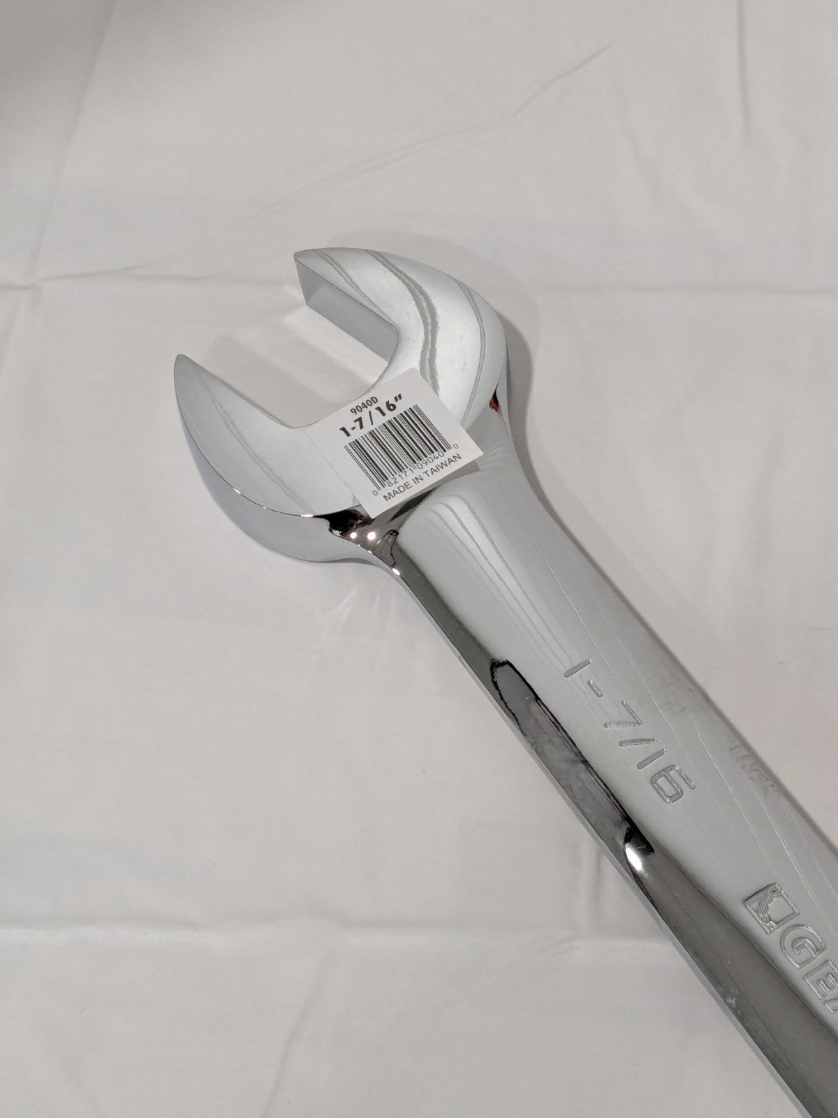 GEARWRENCH Combination Wrench: 1-7/16" Head Size, 15 deg Offset 9040