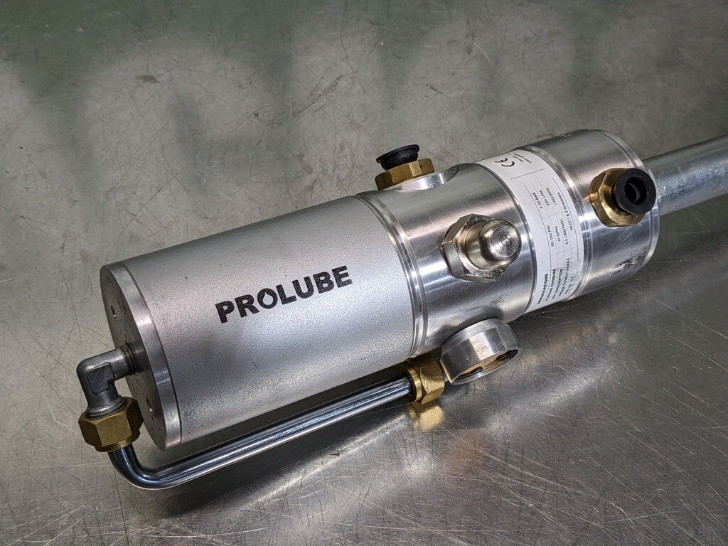 Pro Lube Pneumatic Grease Pump 60:1 Ratio 2.2 Lbs/Min. Output GP1/ST/601/N