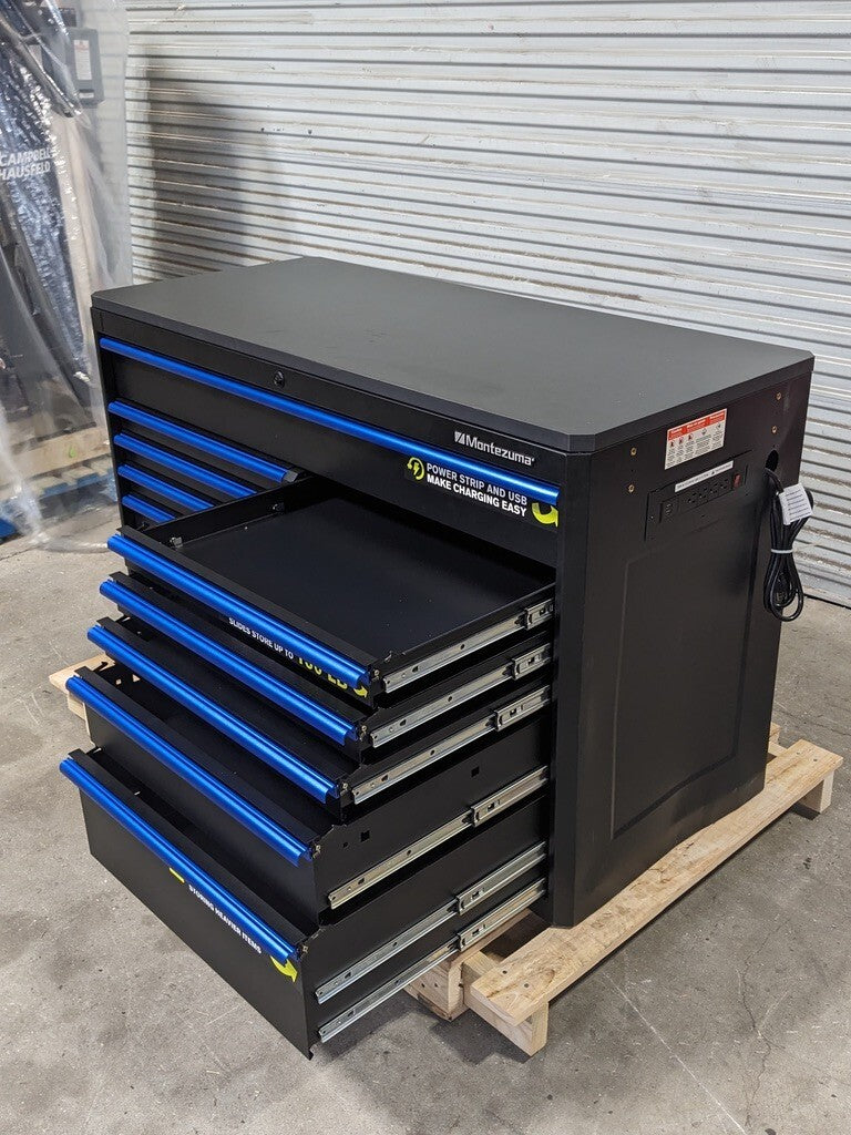 Montezuma Roller Cabinet Tool Box 11 Drawer 56 x 24 x 41 Scratch N Dent