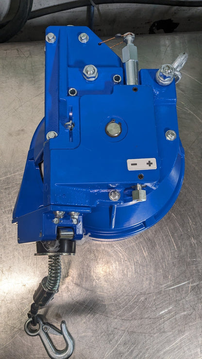 AERO-MOTIVE Tool Balancer Lockable Tension Adjustment Steel Cable Cast Aluminum
