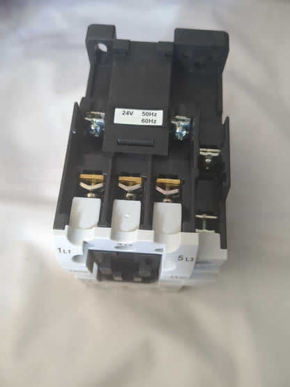 Teco Cu-18 Magnetic Contactor, 24Vac Coil Voltage, 3A1A1B Contacts, 7.5Hp Motor