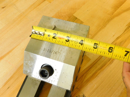 INTERSTATE Toolmaker's Vise 3-15/16" Jaw Width 5"Jaw Opening Capacity 201701067