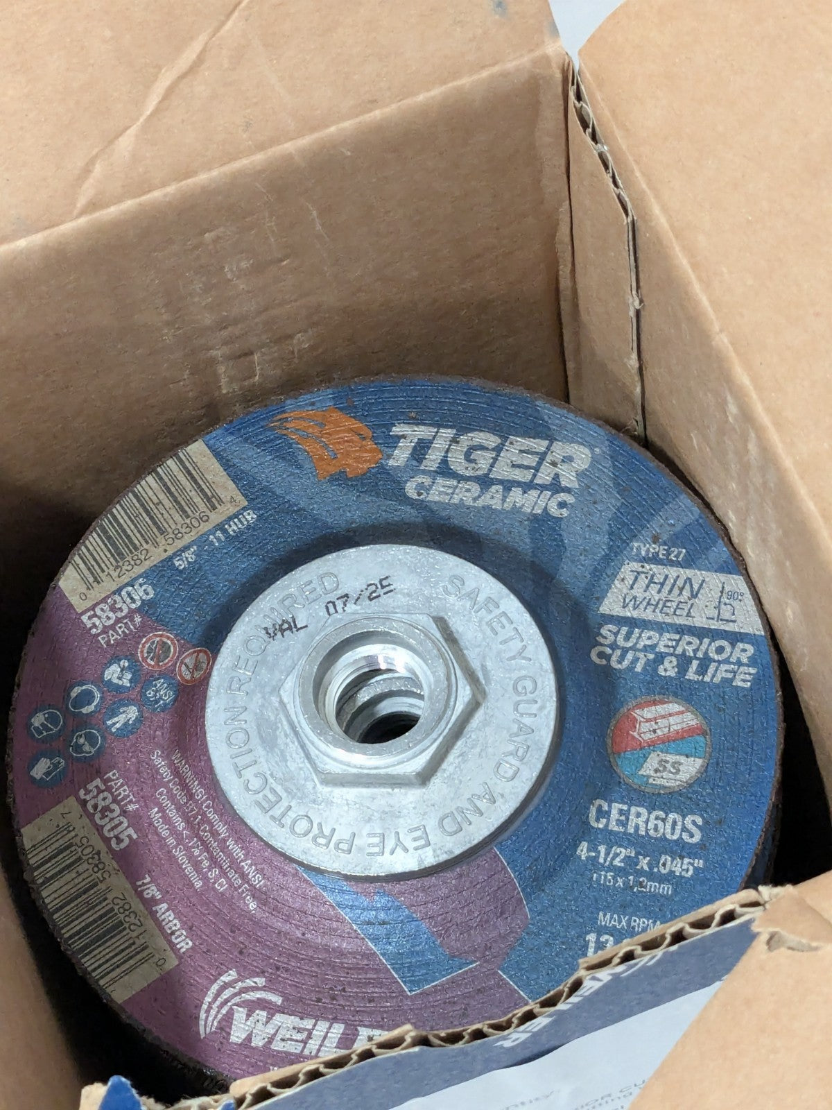 Weiler Depressed-Center Wheel: Type 27, 4-1/2" Dia, 5/8-11 Hole Box of 10 58306