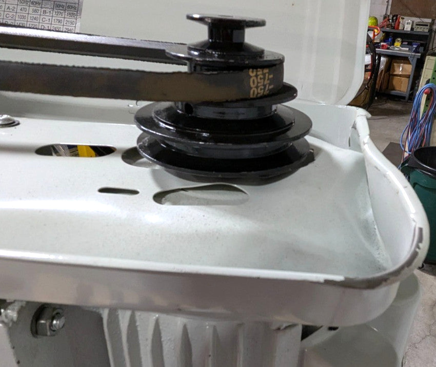 Enco Drill Press 20" 115V  1.5HP  12 Speed ZJ5132A  *Incomplete Scratch & Dent*