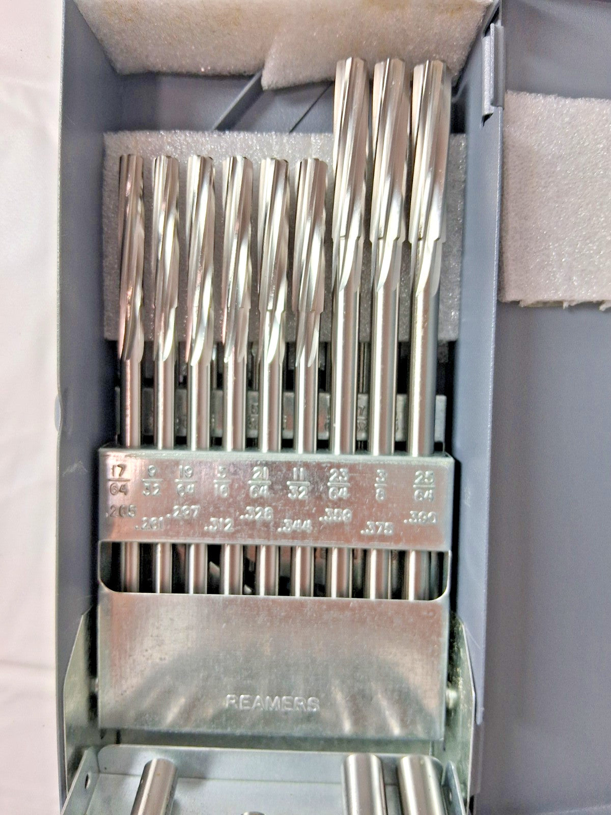 Hertel Chucking Reamer Set 29Pcs 1/16" to 1/2" 30164537