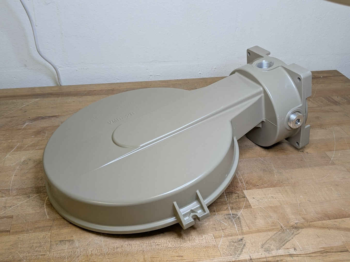 Hubbell Killark Gray Light Fixture 3/4" Wall Splice Box VMB2B