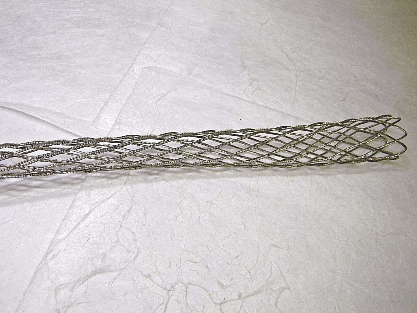 Woodhead 2-1/2" to 2.99" Tinned Bronze Offset Loop Support Grip 35068