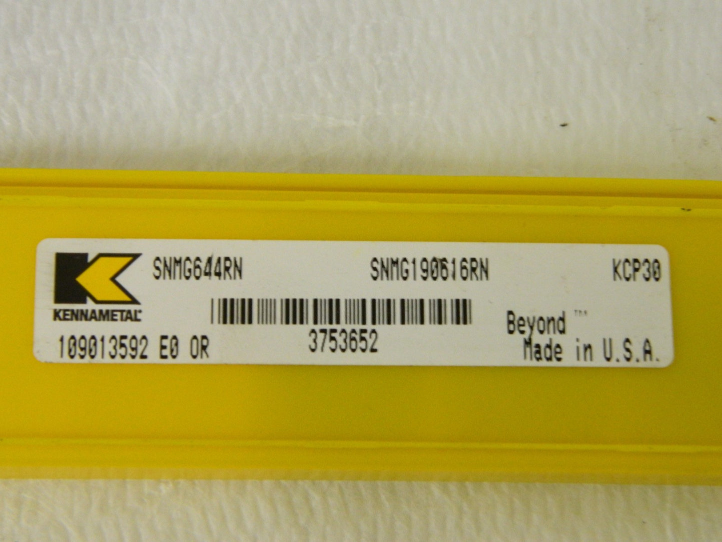 Kennametal Carbide Turning Insert SNMG644RN Grade KCP30 QTY 3 3753652