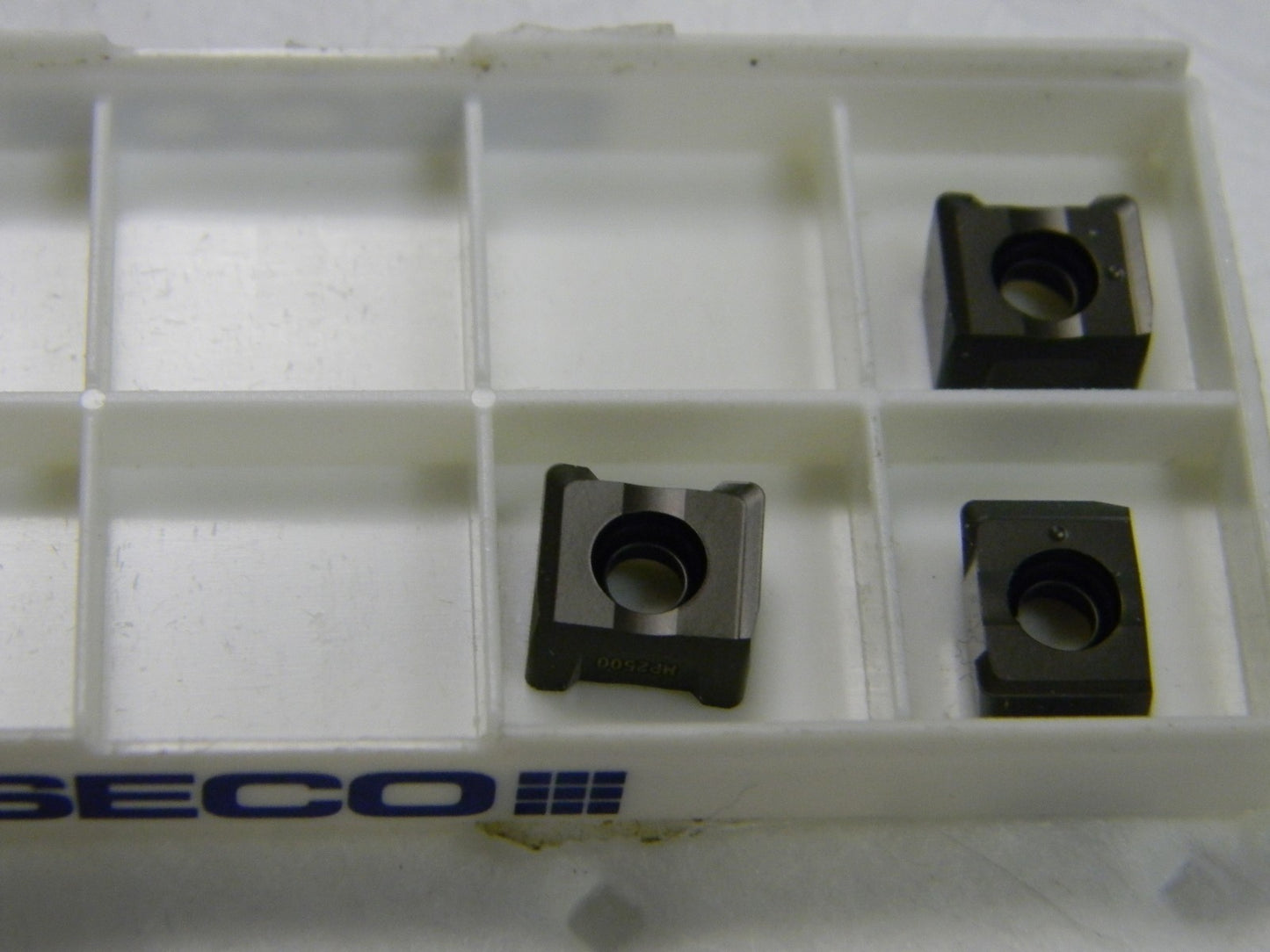 Seco Carbide Milling Insert M06 MP2500 Grade Set QTY 3 Inserts  LNKT060508