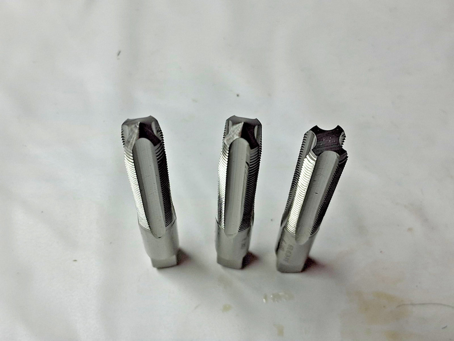 Hertel 3 Pc Hand Tap Set HSS Bright Finish 3/8-24 UNF 4FL 02385359