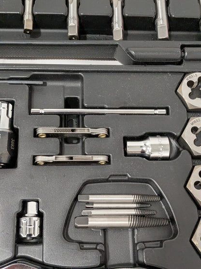 GEARWRENCH 109 Pc. SAE & Metric Ratcheting Tap and Die Set INCOMPLETE 82812