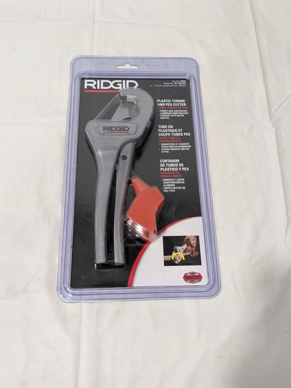 Ridgid Hand Pipe & Tube Cutter: 1/8 to 1-3/8" Tube 23493