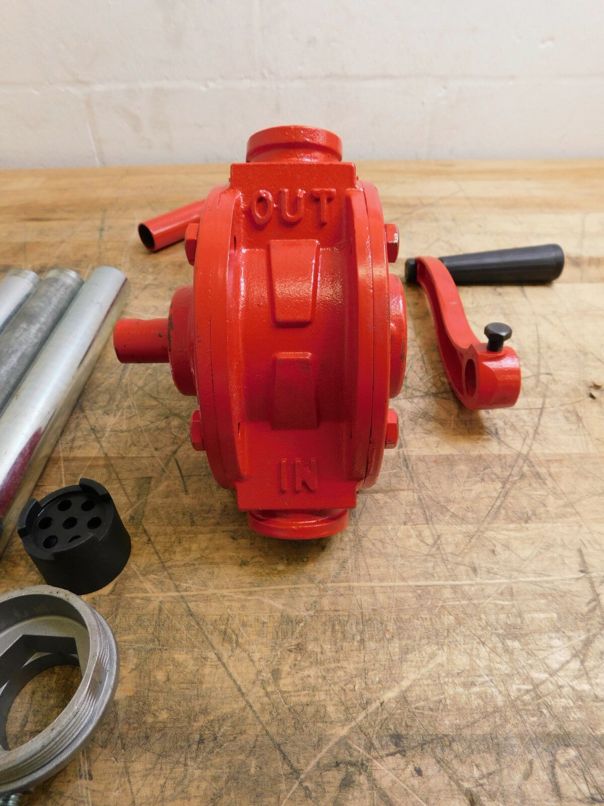 Pro-Grade Cast Iron Hand Operated Siphon Pump 1" Outlet WS-PU-ROTA1-1