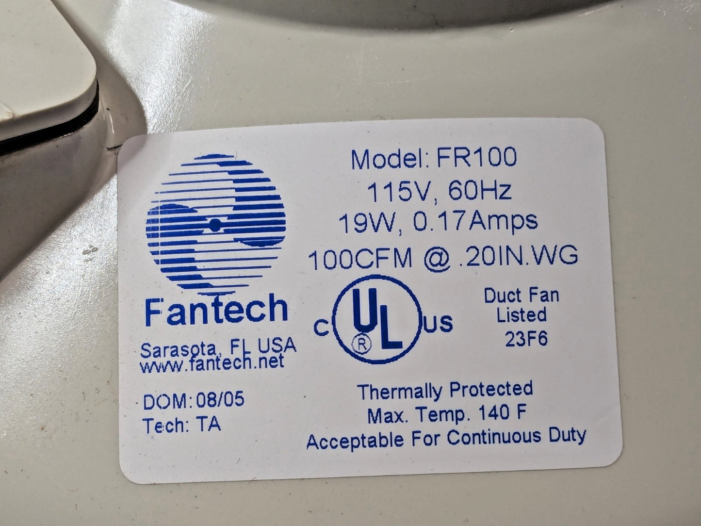 Fantech Duct Fan Fluorescent Vent-Light Kit REG 100FL