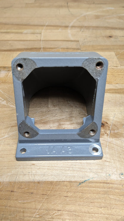 Russellstoll T &amp; B 3314 Receptacle w/ Junction Box &amp; Cap 30A 3W4P 480VAC