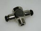 Parker Push-to-Connect Tube Double Banjo 6mm Dia 1/4-19 QTY 2  BSPP XC0R4PB6D1/4