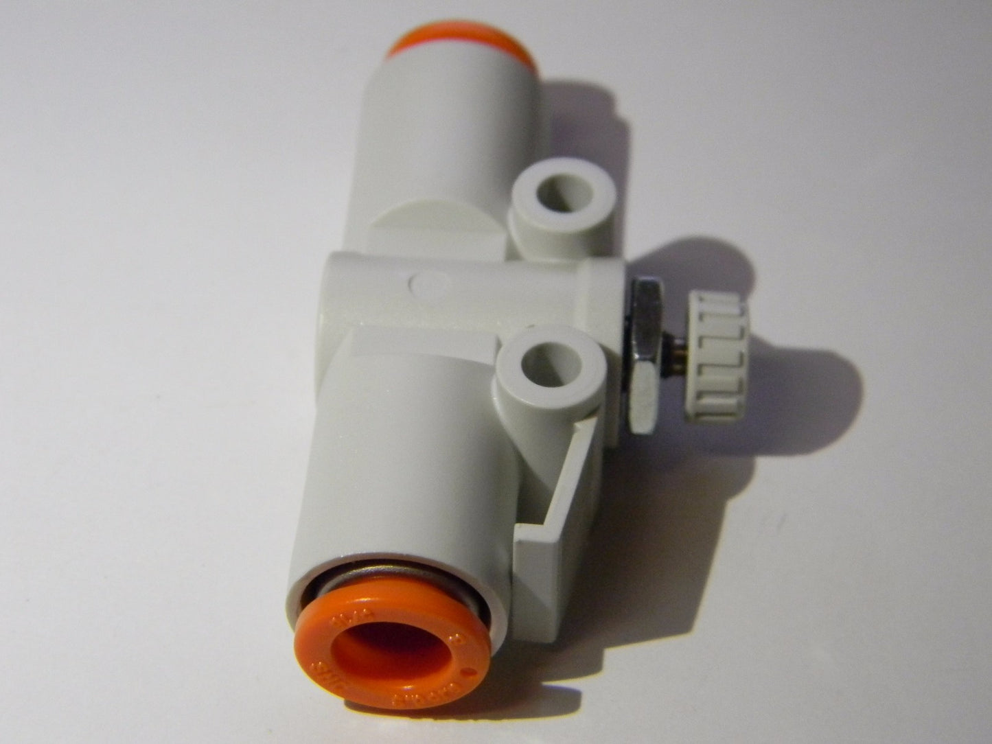 SMC Pneumatics Flow and Speed Control Valve 5/16" Tube OD x 1/4" Body