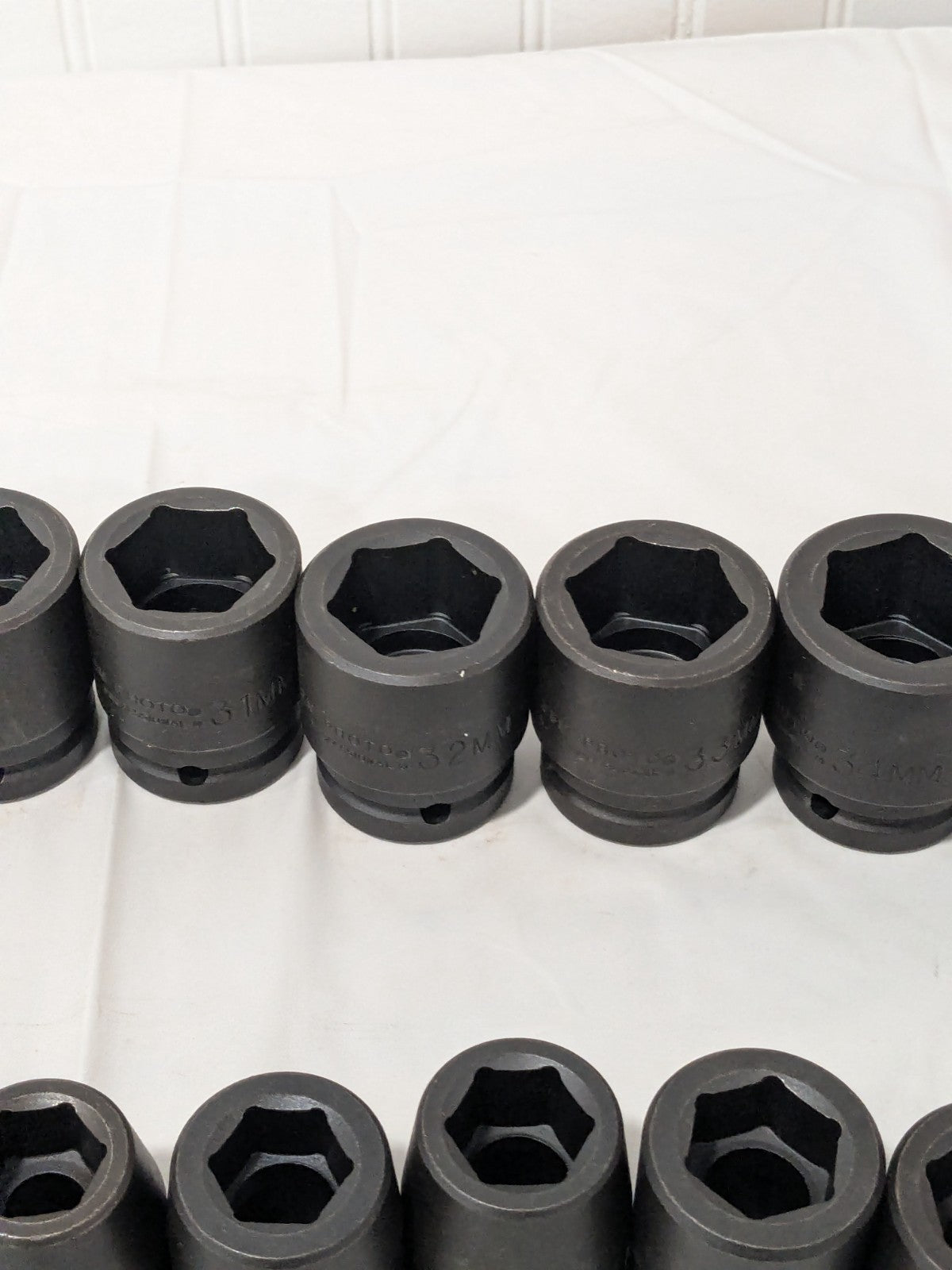 Proto Socket Set: Impact Standard, 16 Pc, 3/4" Drive, 19.00 to 36.00 mm J72103M