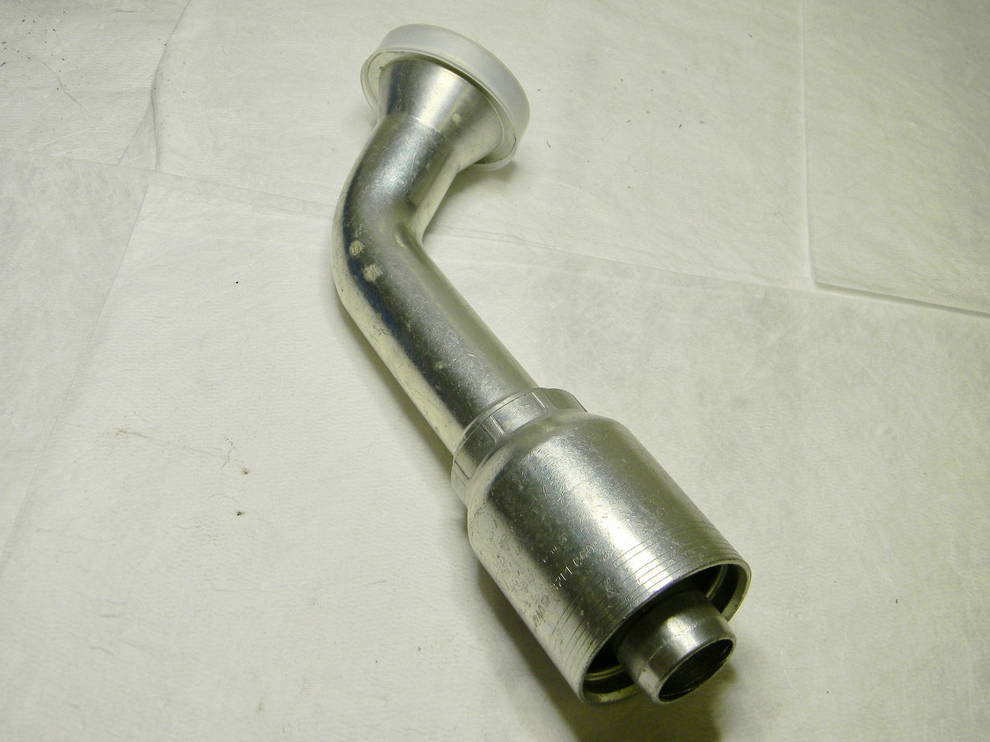 Gates Caterpillar Style O-Ring Flange  60° Bent Tube 24GSH-32FLC60-087