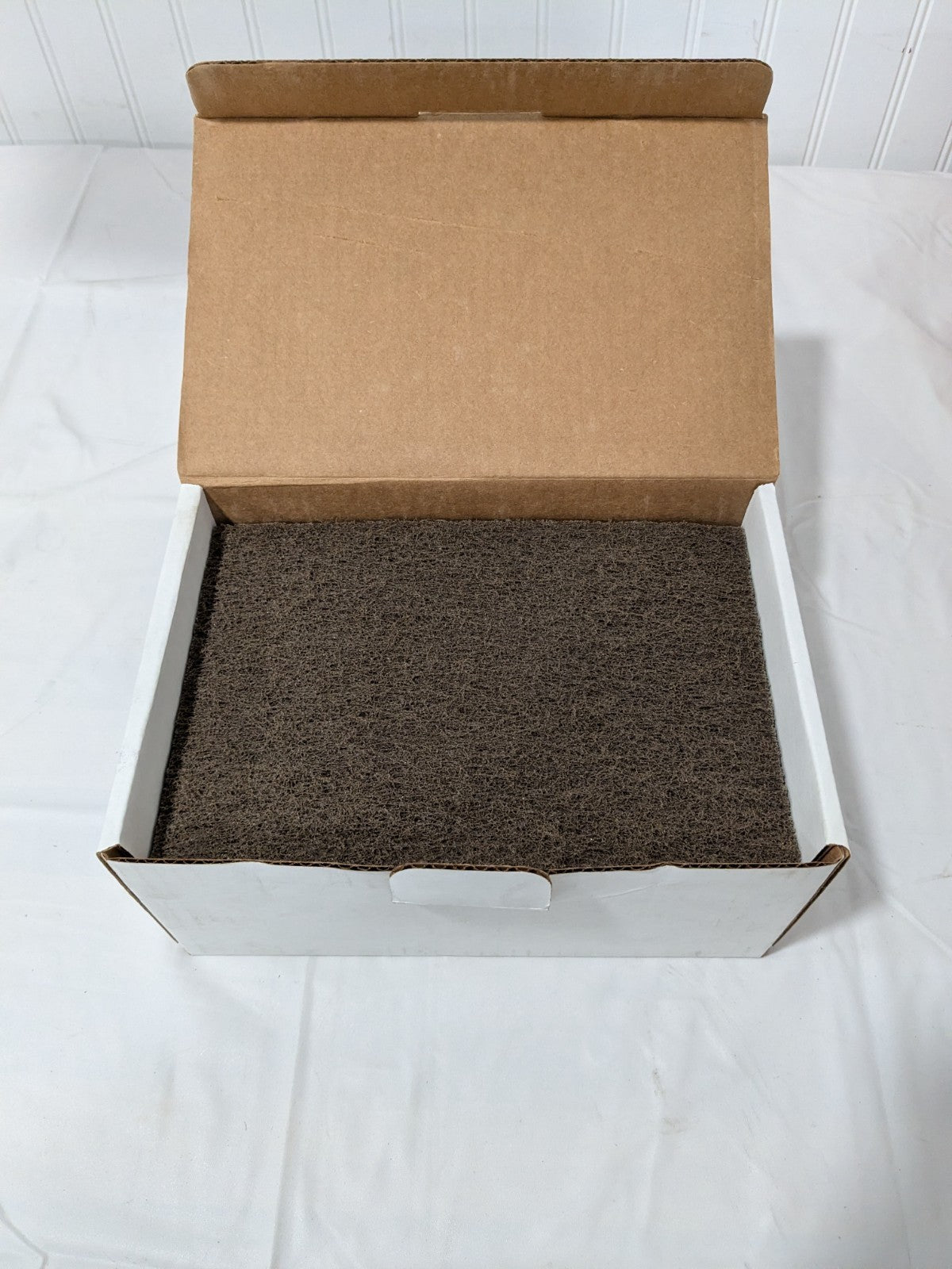 Merit Hand Sanding Pad: Non-Woven, Aluminum Oxide Qty 10 08834193462