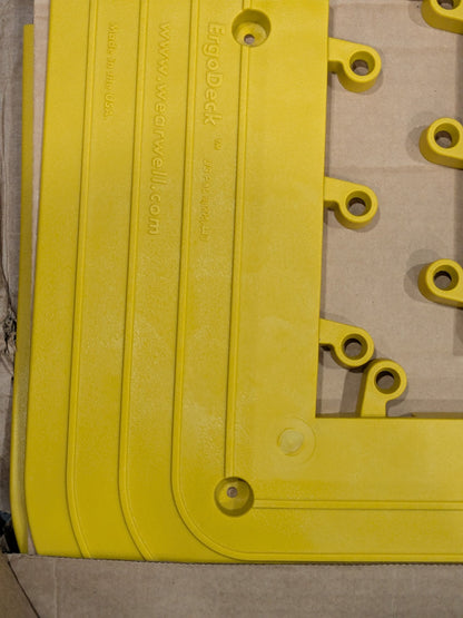 ErgoDeck HD Outside Corner Yellow 7/8" x 6" x 15" x 15" 4pk 560.78X6X15X15YLCS4