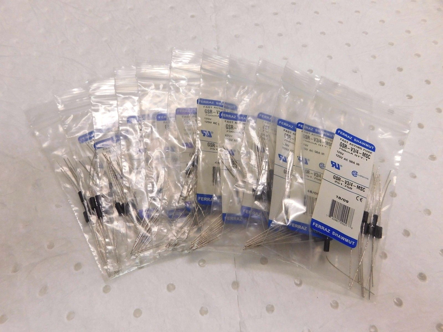 Ferraz Shawmut Fast Acting GP Fuse 125V 0.75A 10PK Lot of 11 #GSR-V3/4