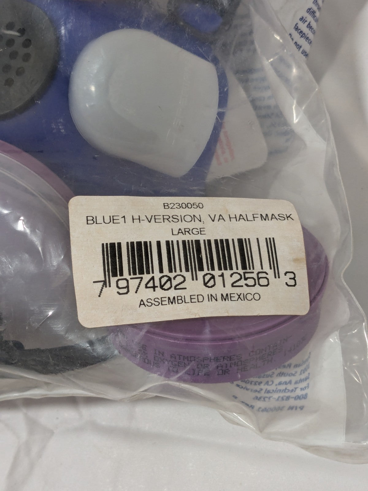 Sperian Half Facepiece Blue 1H - Size Large B230050