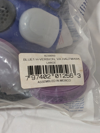 Sperian Half Facepiece Blue 1H - Size Large B230050