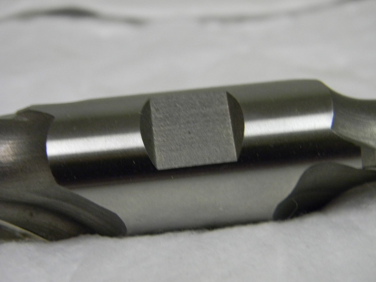 Union Butterfield HSS Double End Mill 29/32 x 1 Shank Dia 2Fl 6 OAL 9102