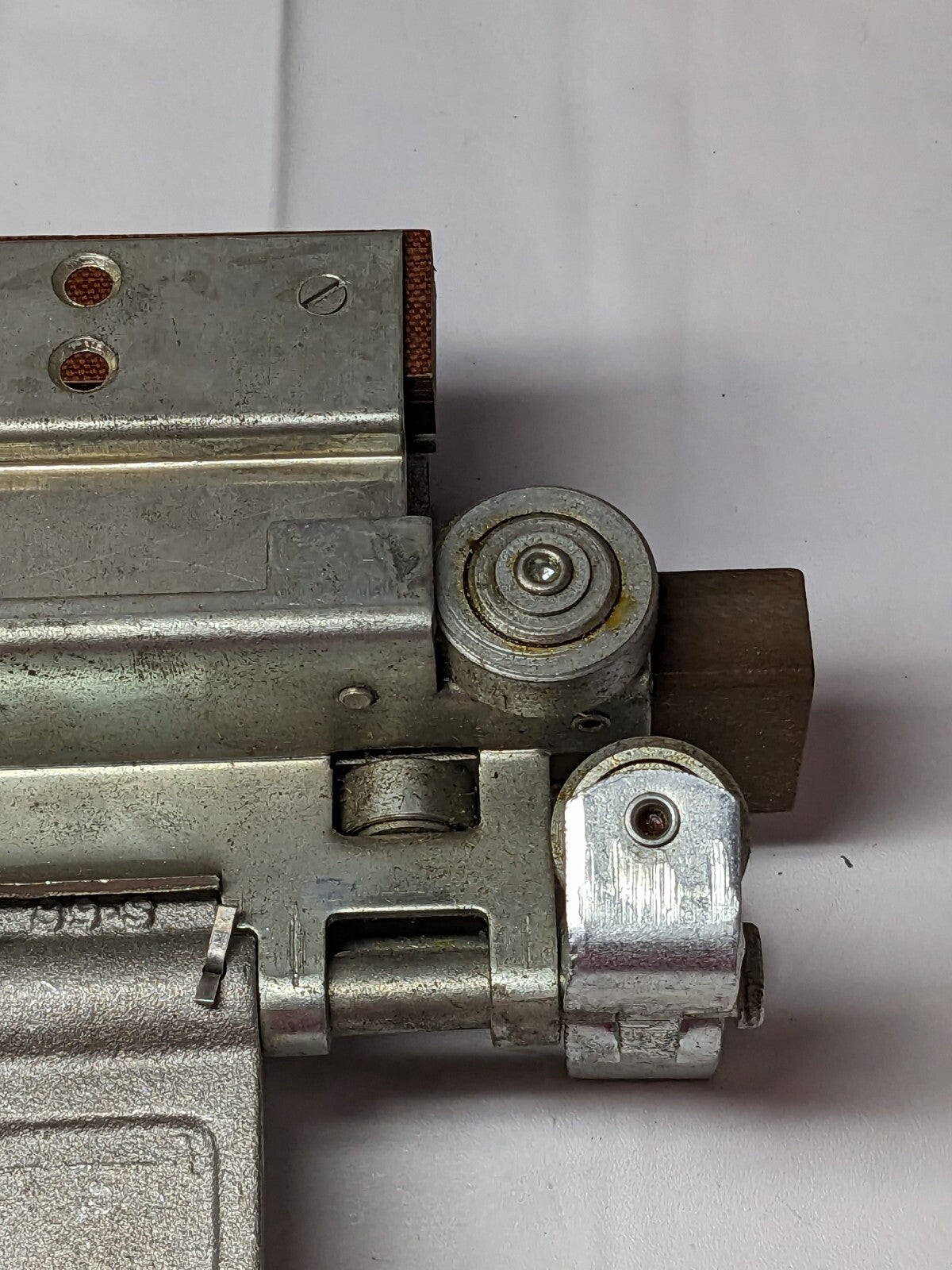 Feedrail Bus Bar Cleaner W/Cleaning Stones for FR100 Series FR-77