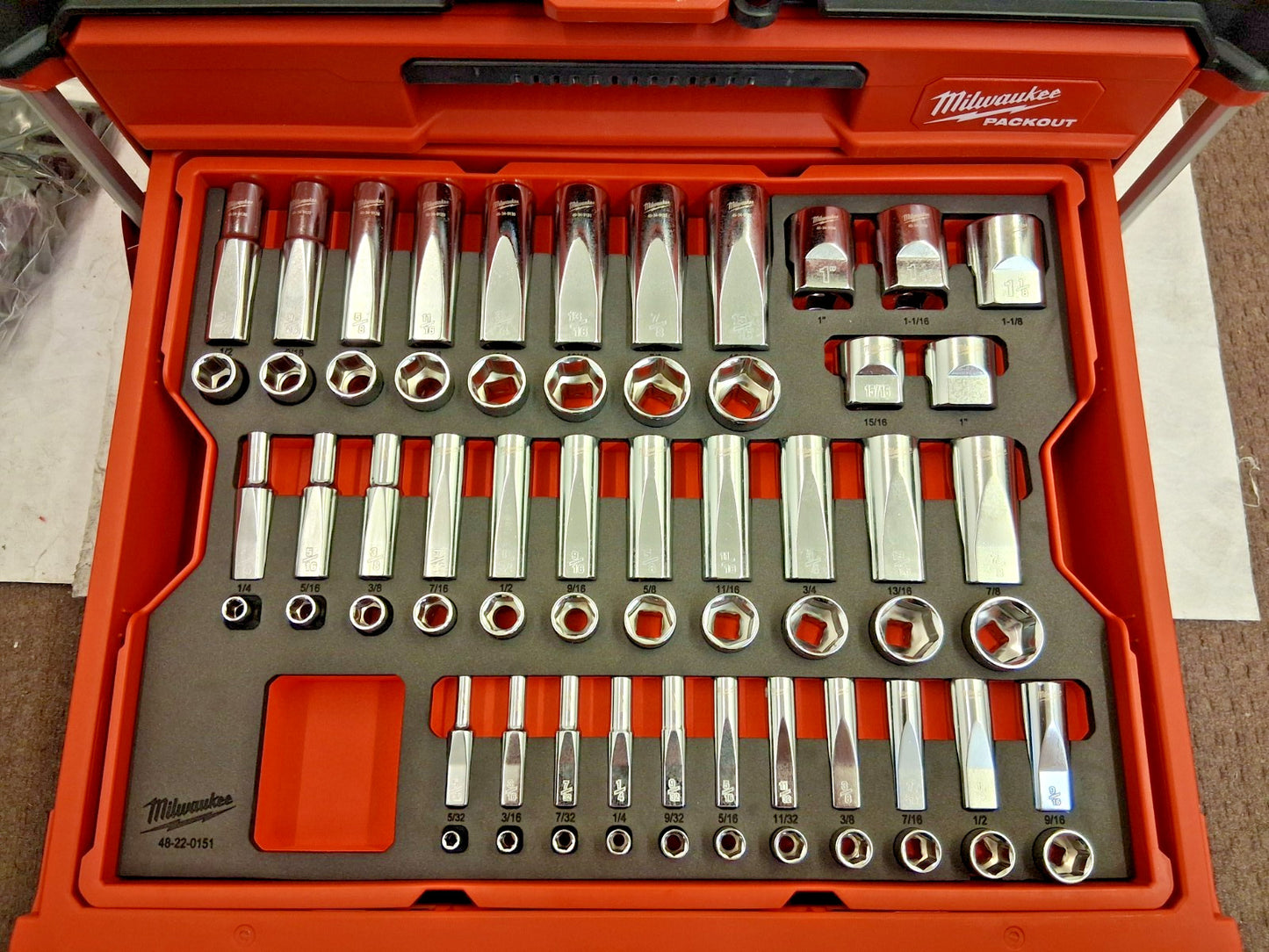 Milwaukee Tool Hard Case Mechanics Hand Tool Set 242 Pcs 48-22-9491