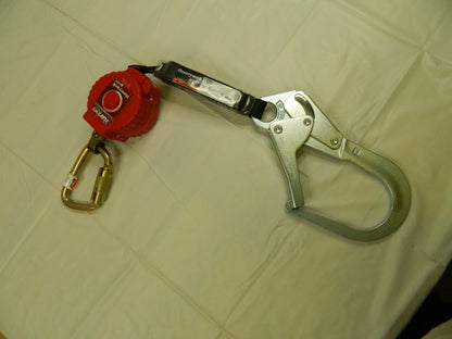 MILLER Self-Retracting Fall Limiter: 310 lb, 11' Line FL11-1-Z7/11FT