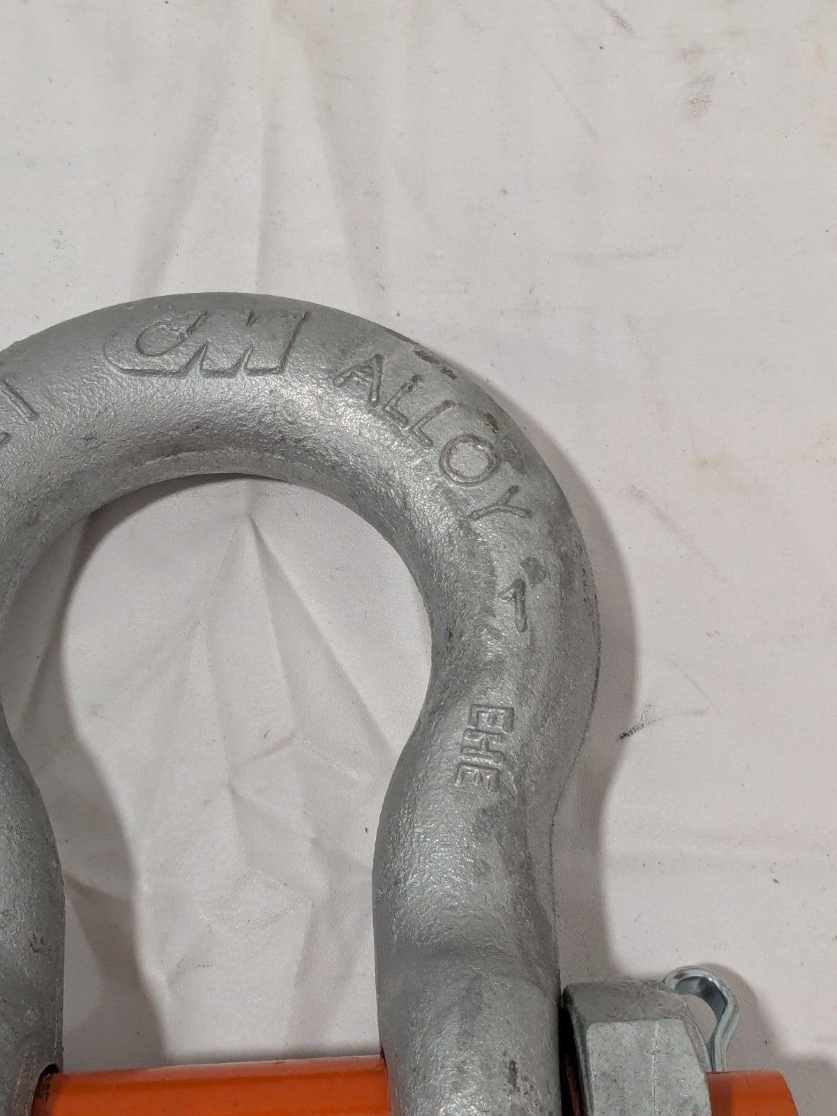 CM Anchor Shackle: Screw Pin, 25000 Working Load Limit M654AG
