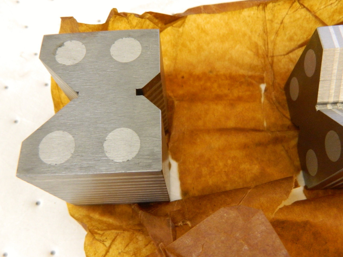 V-Block: 1-5/16" Max Capacity, 90° V Angle 285-2100