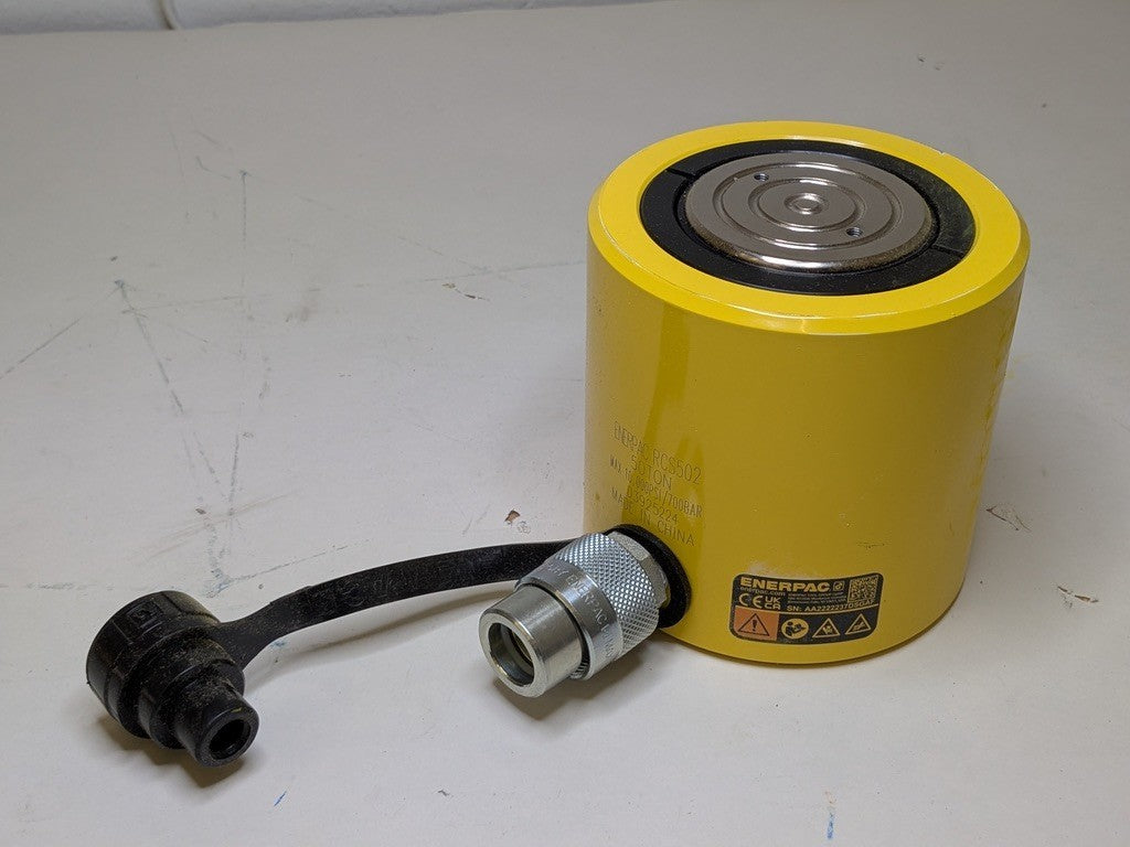 Enerpac Manual Hydraulic Pump and Cylinder Set 50 Ton Capacity SCL502H