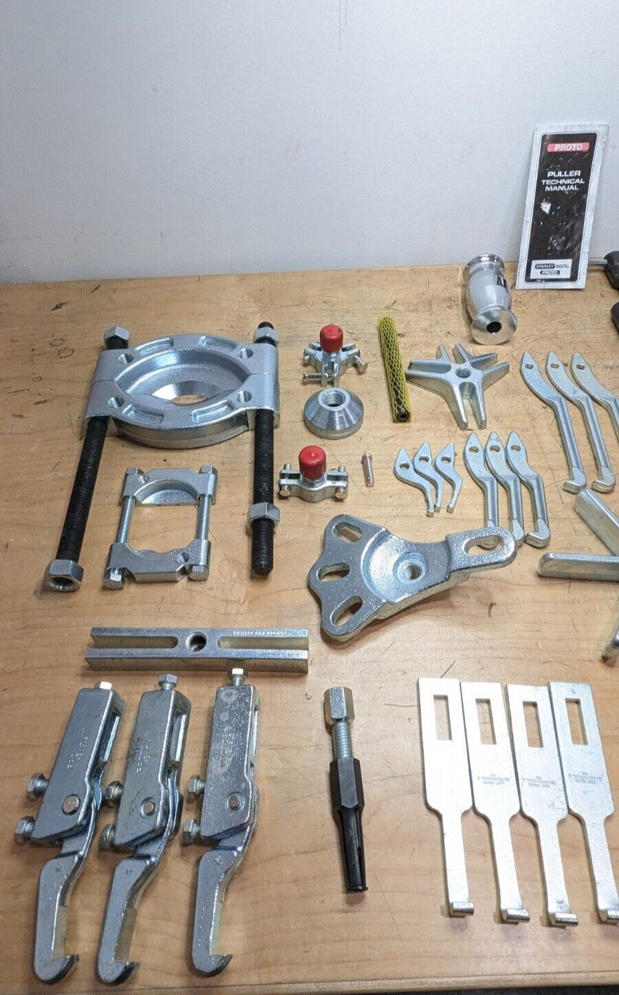PROTO Master Puller Set J4235A INCOMPLETE