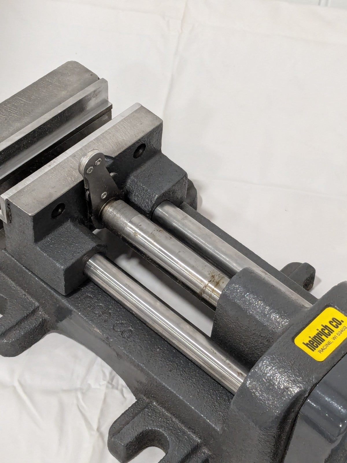 Heinrich Machine Vise Single-Station 4.0000" Width, 4-5/8" Opening 44 INCOMPLETE
