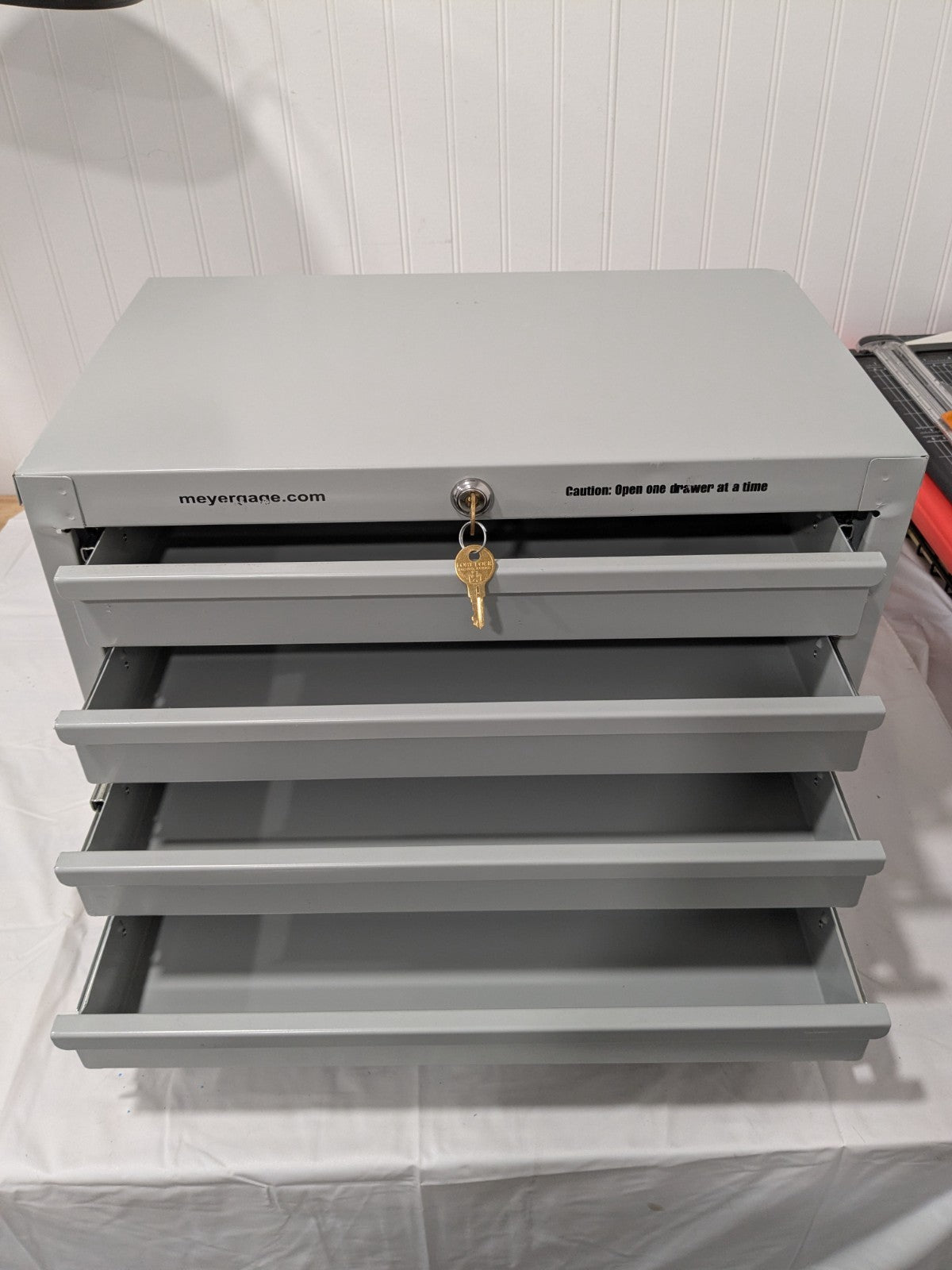 Meyer Gage 4-Drawer Steel Storage Cabinet for Pin Gage Set LE4