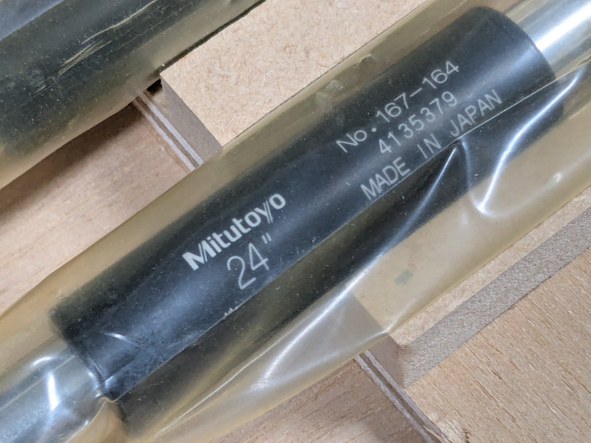 Mechanical Interchangeable Anvil Micrometer 24-30" W/1 DAMAGED STANDARD 104-203