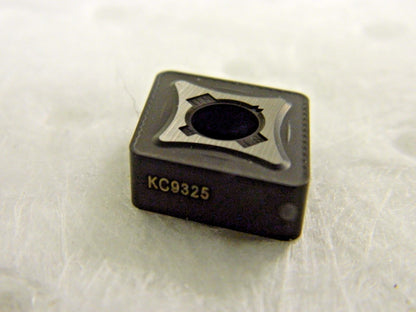 Kennametal Carbide Inserts CNMG544UN Grade KC9325 Qty. 8 Model 1714120