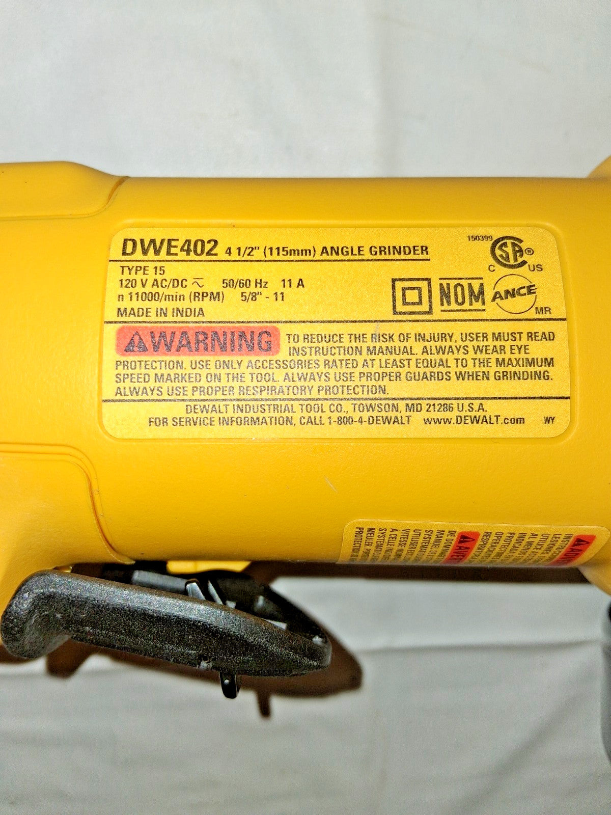 DeWALT 4-1/2" Angle Grinder 11 Amp 11000 RPM (Bare Tool) DWE402