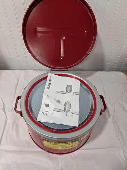 Justrite 2 Gallon Capacity, Coated Steel, Red Bench Can 10575